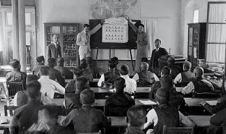 当着老婆的面跟她闺蜜 当着老婆的面跟她闺蜜